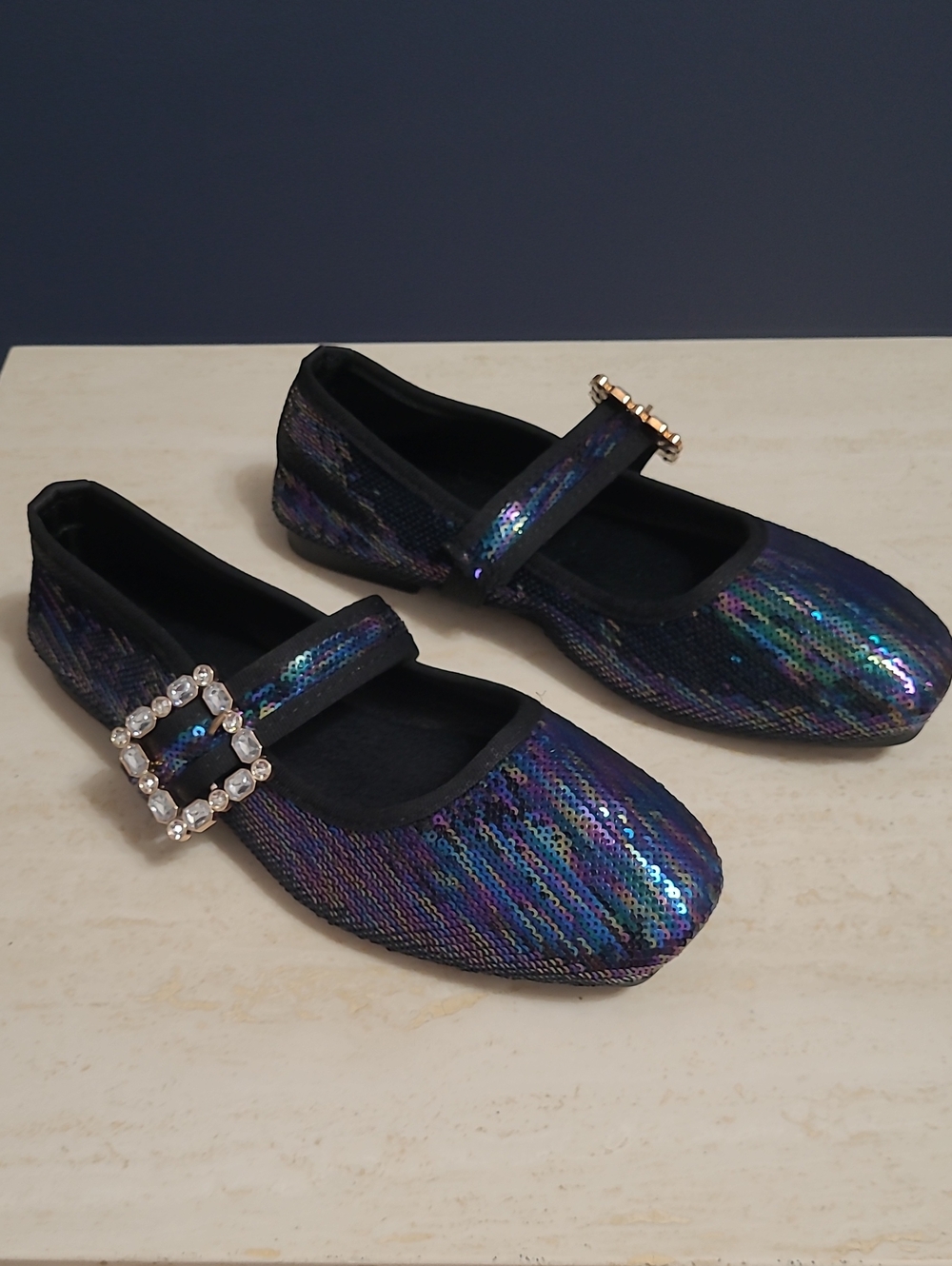 Iridescent Sequin Rhinestone Buckle Mary Jane Flats EU 37 US 6.5-7 - Like New